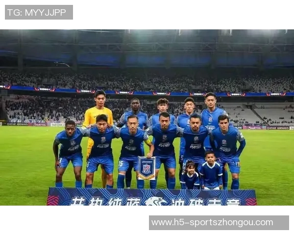 申花与首尔FC半场战成平局申花多次射门未能破门阿苏埃错失良机